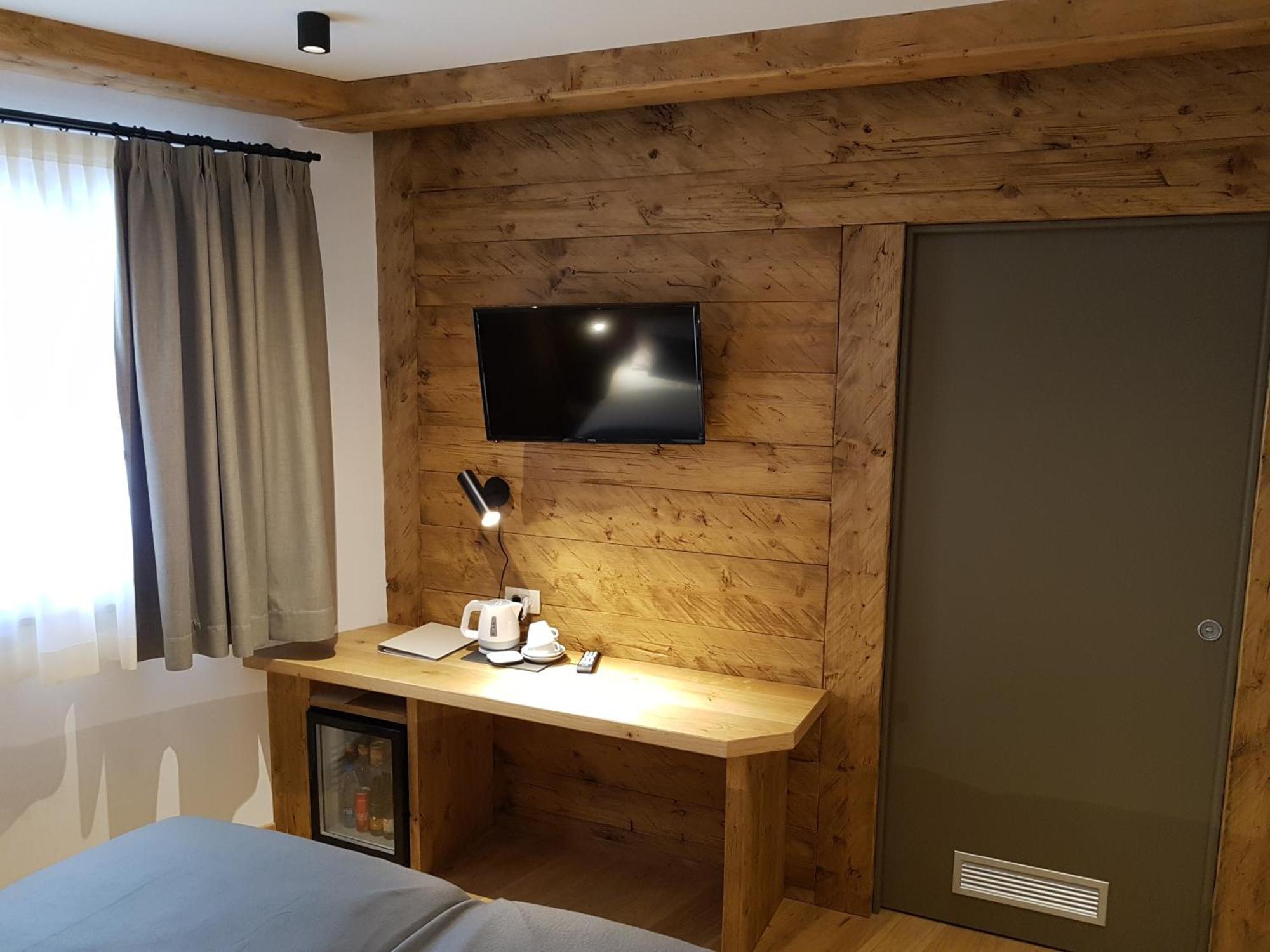 Hotel Vandot Kranjska Gora Eksteriør billede